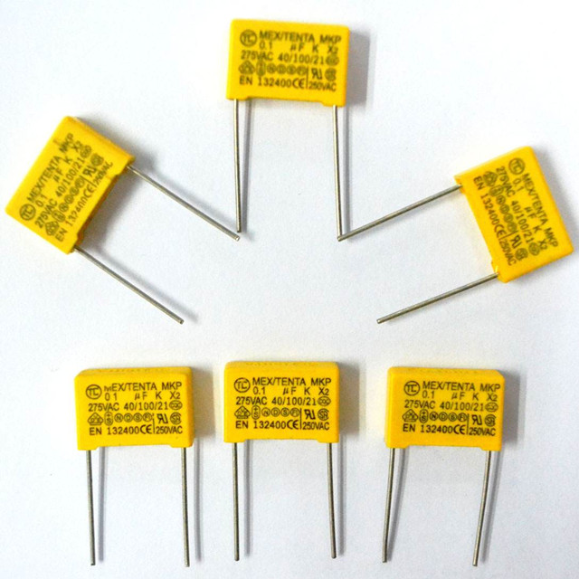 Safety capacitor
